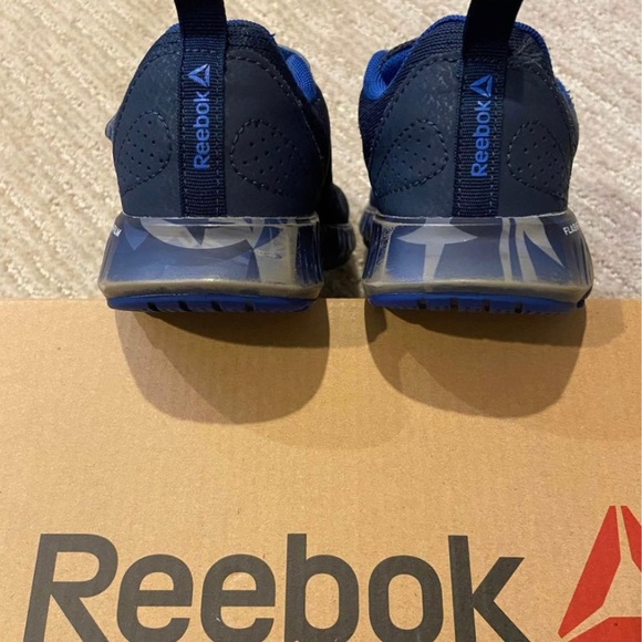 Genuine Reebok Flashfilm Runner Sneakers Gym Shoes Kids Size Y11.5 - Picture 2 of 5